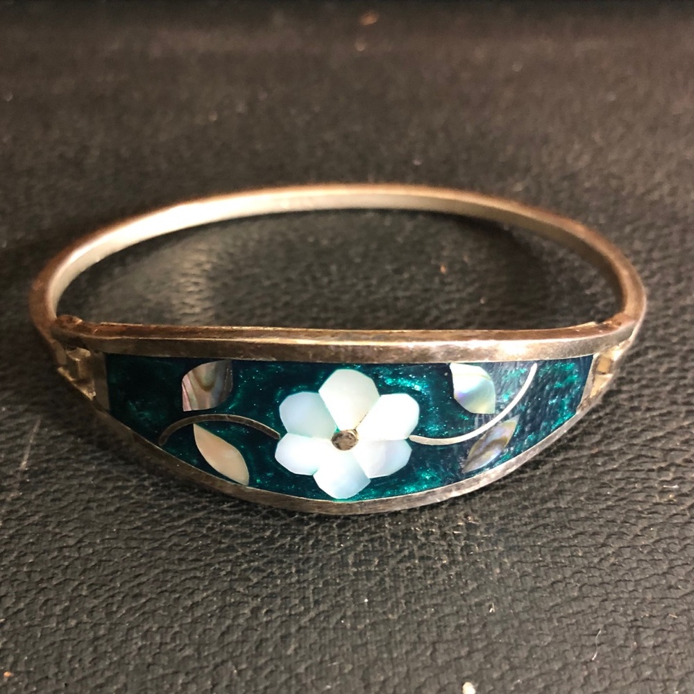 SOLD -Mother Of Pearl Flower Inlay Bangle Bracelet
